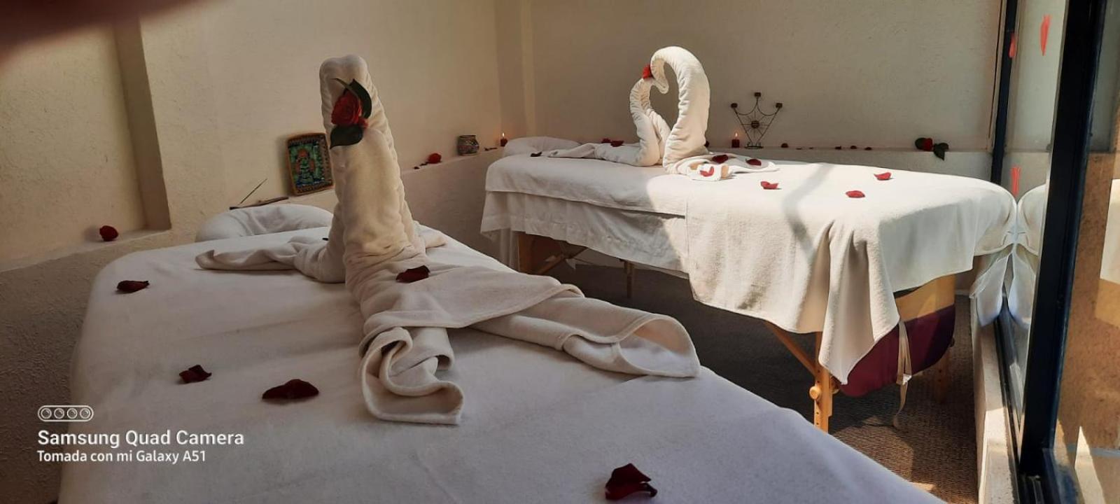Hotel Y Aguas Termales De ชิกาฮัวปัน ภายนอก รูปภาพ
