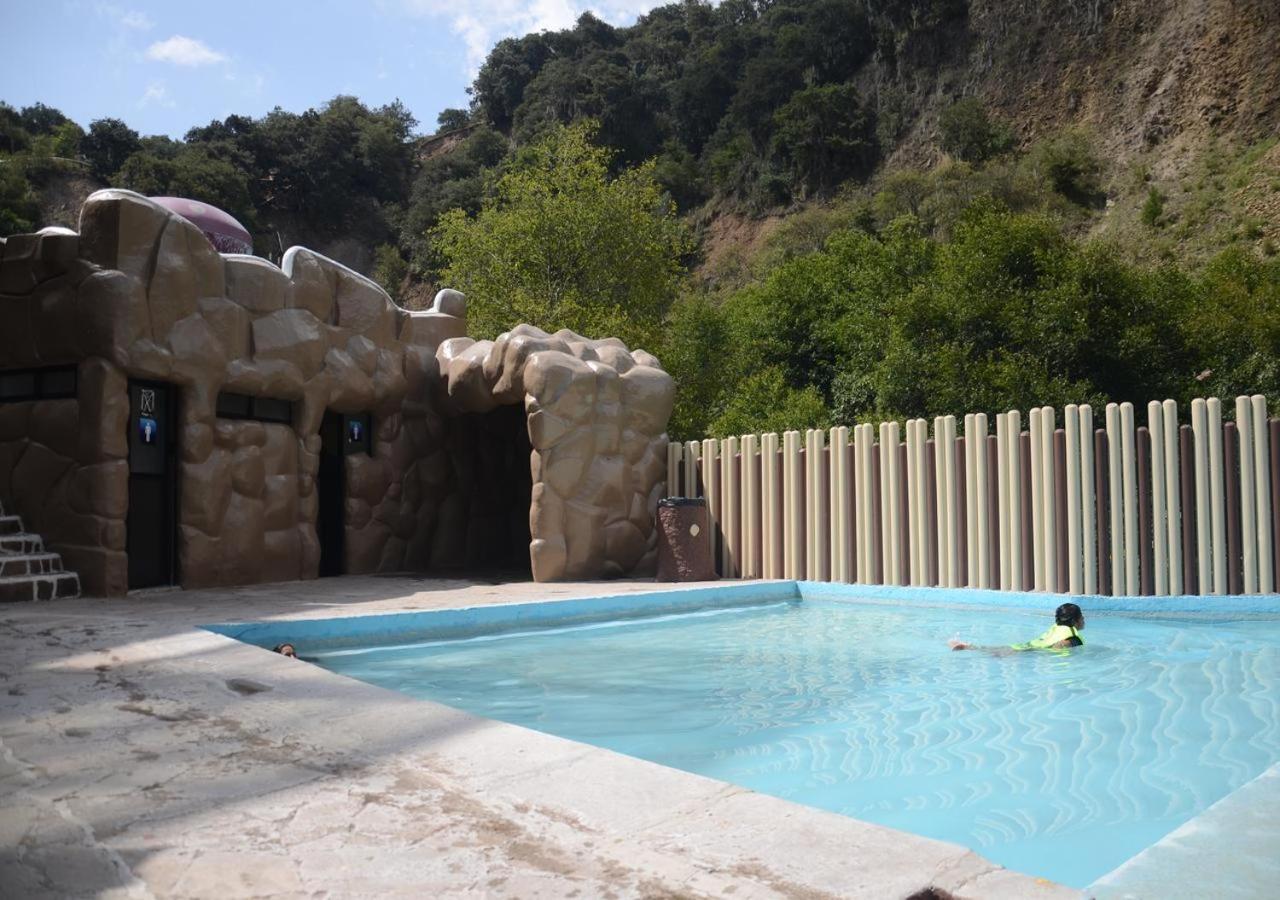 Hotel Y Aguas Termales De ชิกาฮัวปัน ภายนอก รูปภาพ
