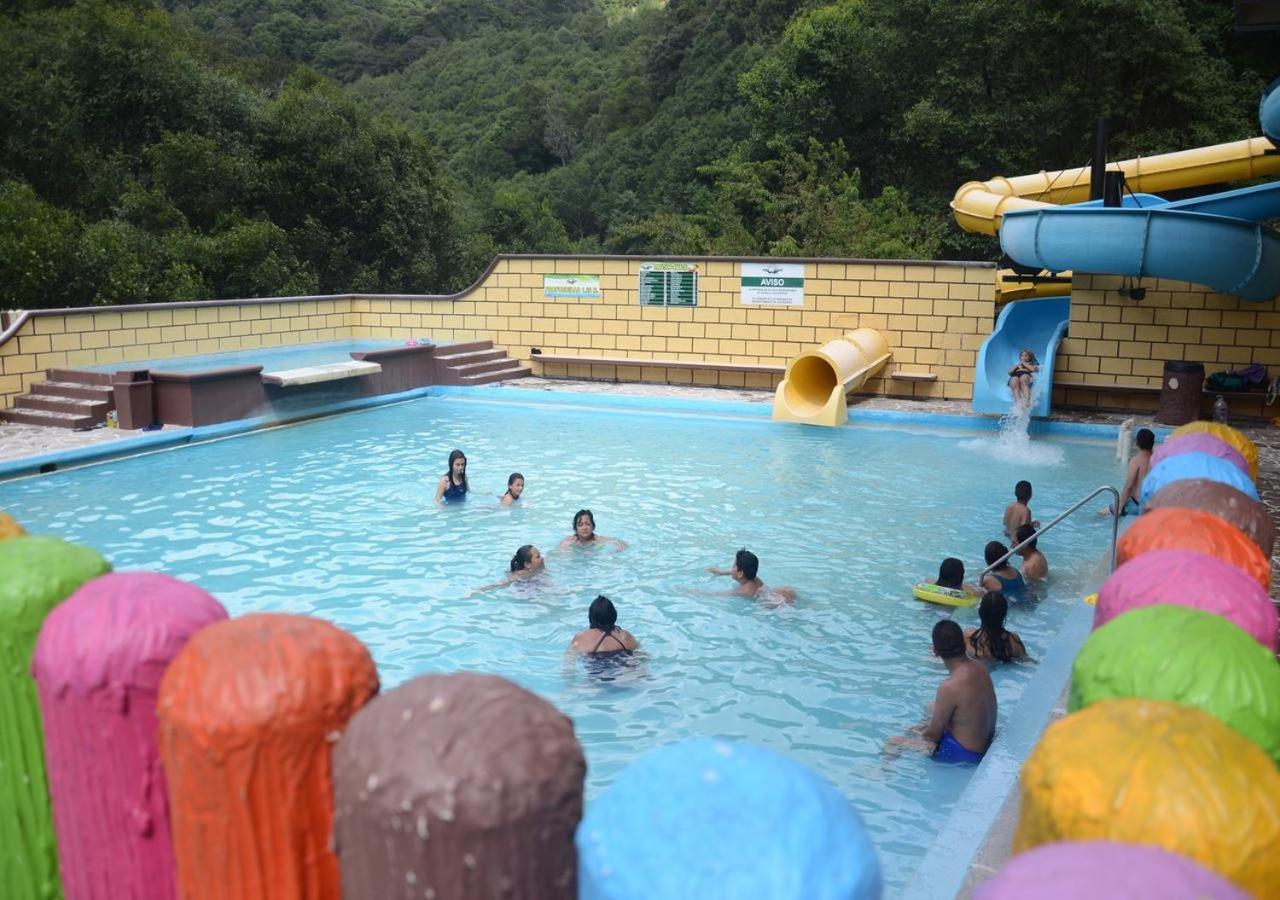 Hotel Y Aguas Termales De ชิกาฮัวปัน ภายนอก รูปภาพ